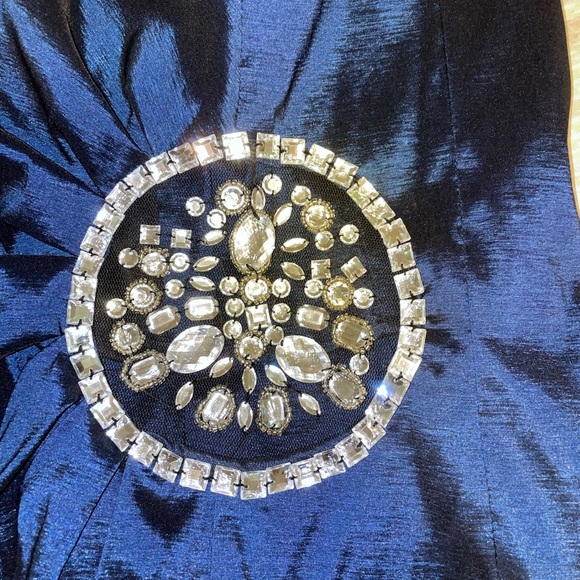 Betsy & Adam One shoulder dress - Picture 4 of 5